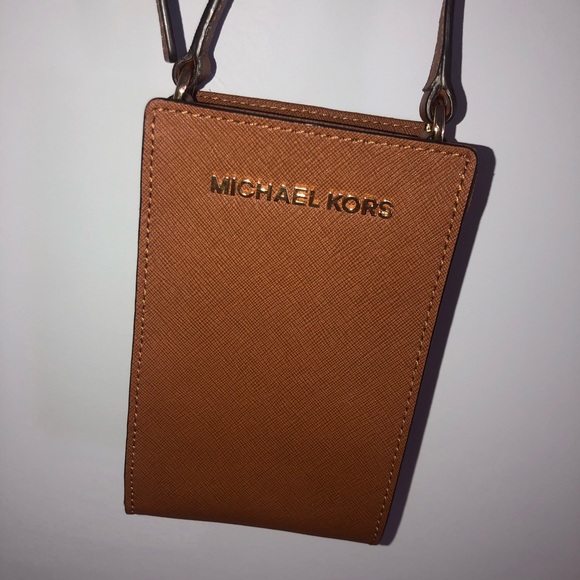 Michael Kors Crossbody - Picture 1 of 2